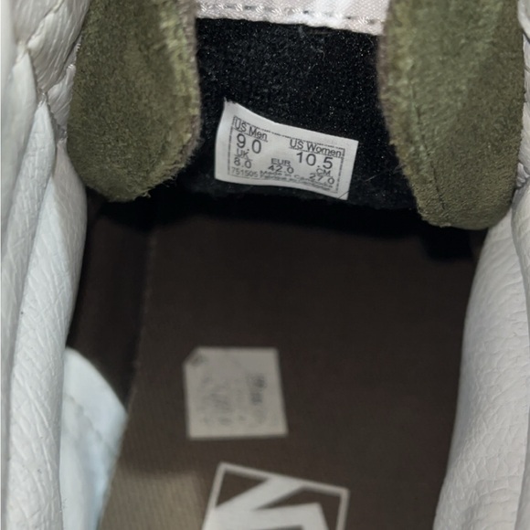 Unavailable - Picture 6 of 6